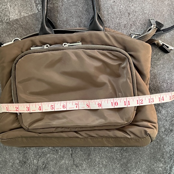 Zara two-way tote bag, with multiple zippers and detachable shoulder strap, EUC. - Picture 10 of 16